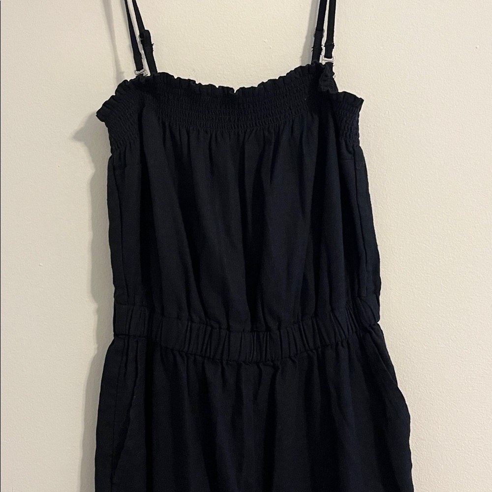 Abercrombie black romper / jumpsuit - petite
